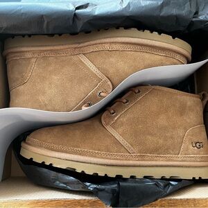 Men’s Ugg Suede Neumel Boot in Chestnut size US 10